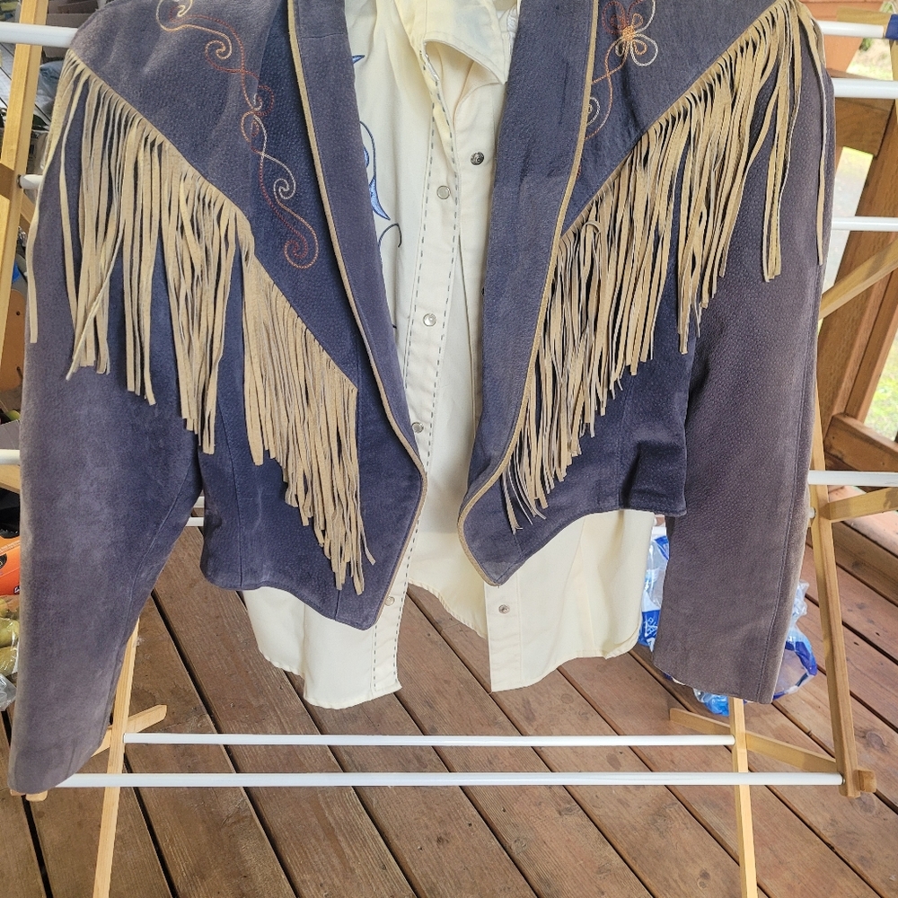 EUC Roper Women's M Ivory Western Shirt w/FrontierCollection Blue Leather jacket